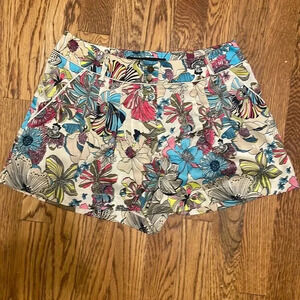 Basic House satin floral shorts size 26